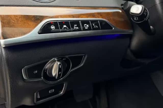 Mercedes-Benz S-Klasse (2015) thumbnail 15