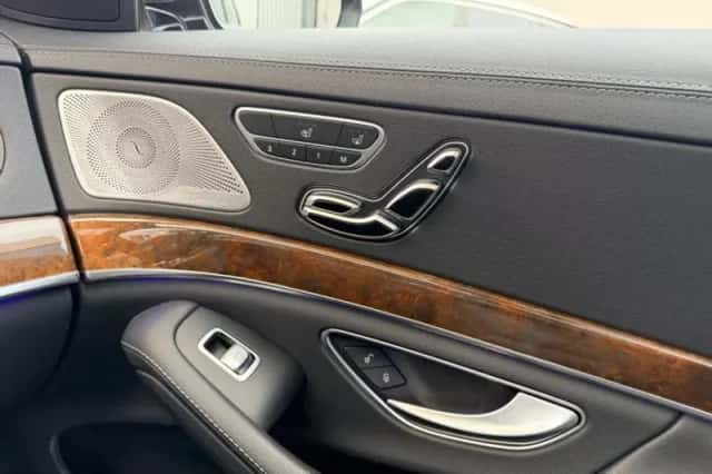 Mercedes-Benz S-Klasse (2015) thumbnail 19