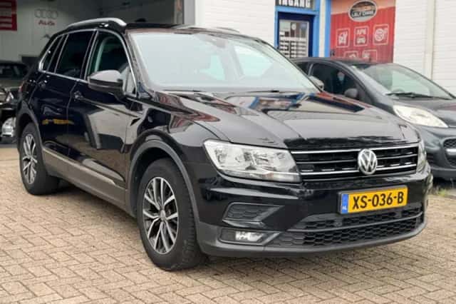Volkswagen Tiguan (2018) thumbnail 3