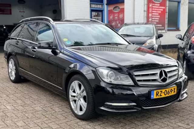 Mercedes-Benz C-Klasse (2013) thumbnail 2