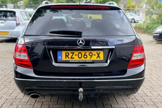 Mercedes-Benz C-Klasse (2013) thumbnail 4