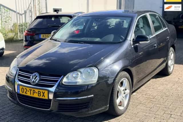 Volkswagen Jetta (2007) thumbnail 1