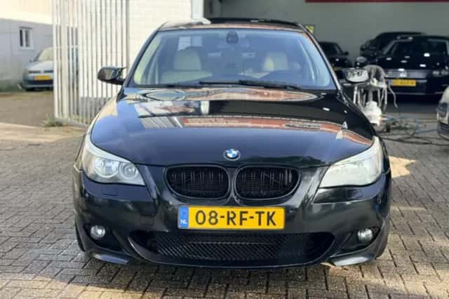 BMW 5-Serie (2005) thumbnail 2