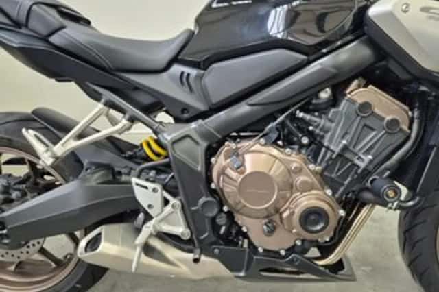 Honda CB (2020) thumbnail 3