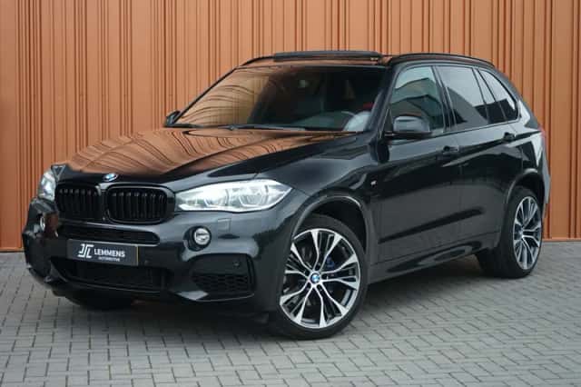 BMW X5 (2015) thumbnail 1
