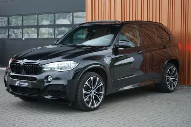 BMW X5 (2015) thumbnail 5