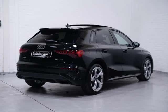 Audi A3 (2021) thumbnail 5