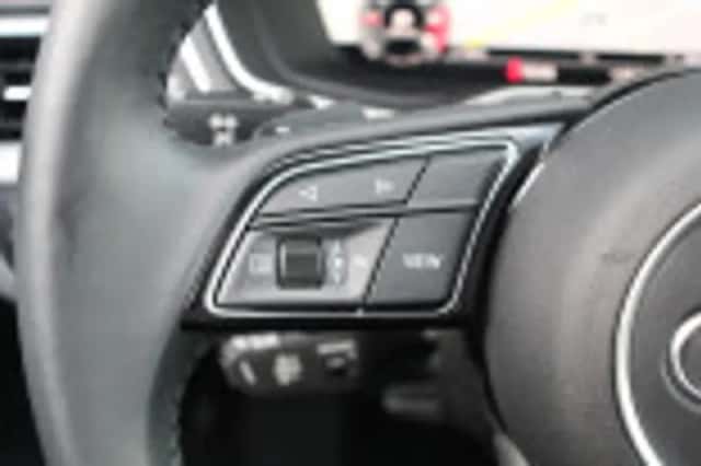 Audi A4 (2020) thumbnail 66