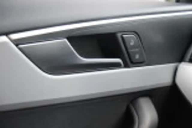 Audi A4 (2020) thumbnail 73