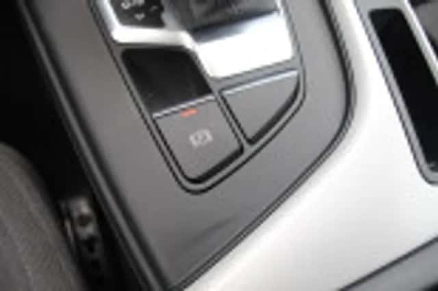 Audi A4 (2020) thumbnail 78