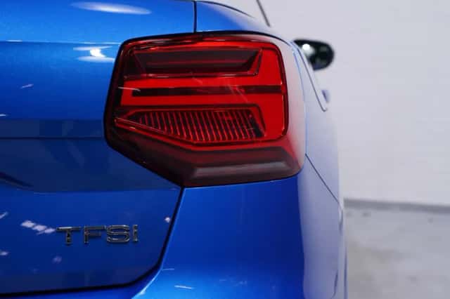 Audi Q2 (2017) thumbnail 14