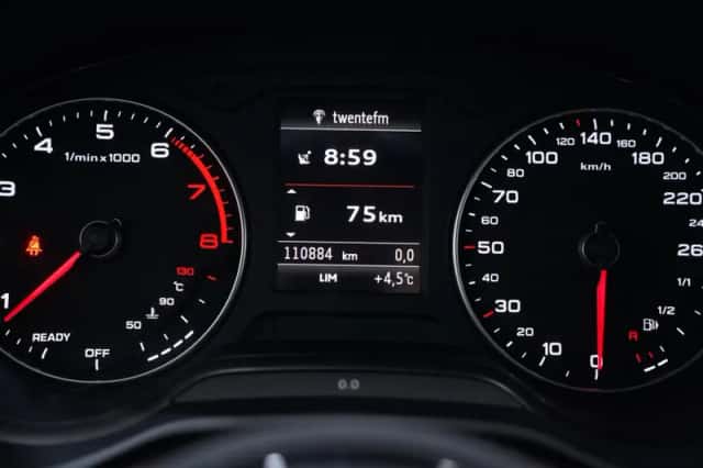 Audi Q2 (2017) thumbnail 18
