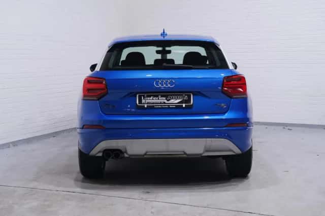 Audi Q2 (2017) thumbnail 6