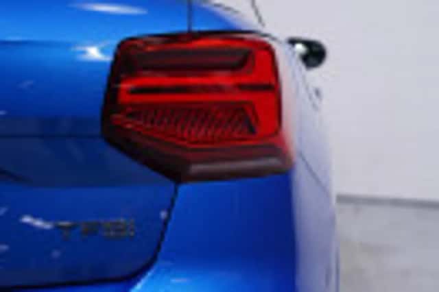 Audi Q2 (2017) thumbnail 54