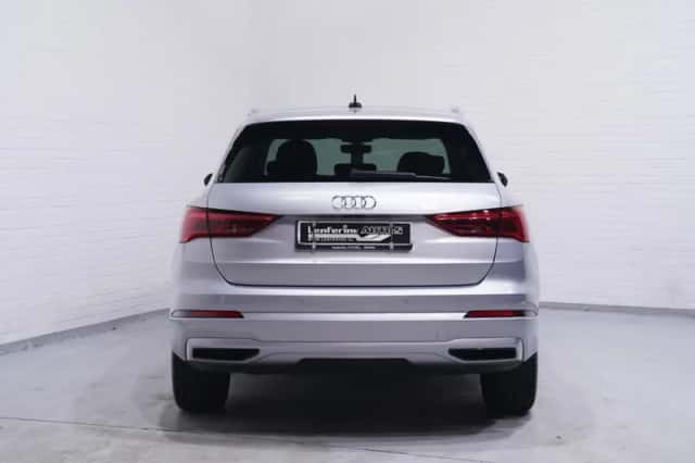 Audi Q3 (2022) thumbnail 12