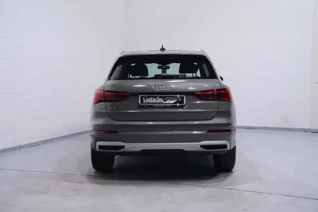 Audi Q3 (2022) thumbnail 105
