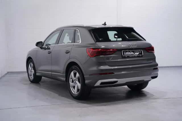 Audi Q3 (2022) thumbnail 106