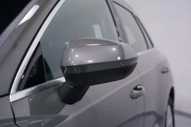 Audi Q3 (2022) thumbnail 111