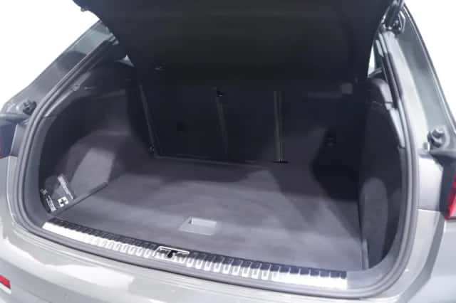 Audi Q3 (2022) thumbnail 116