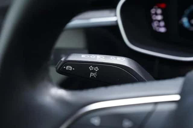 Audi Q3 (2022) thumbnail 124