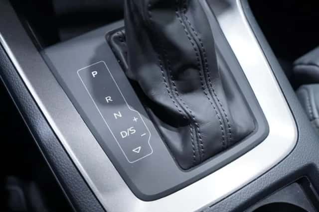 Audi Q3 (2022) thumbnail 128