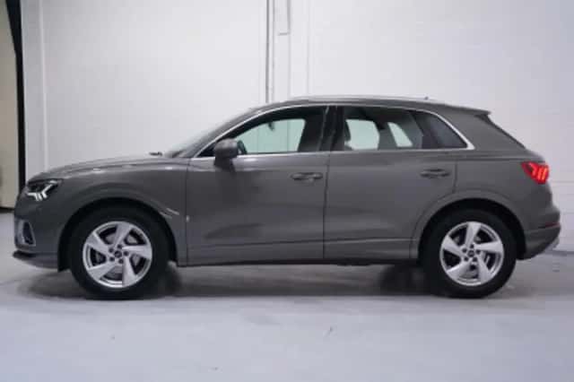 Audi Q3 (2022) thumbnail 158