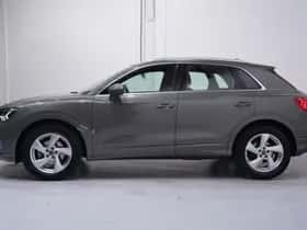 Audi Q3 (2022) thumbnail 5