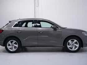 Audi Q3 (2022) thumbnail 9