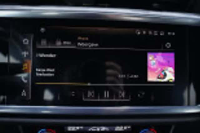 Audi Q3 (2022) thumbnail 85