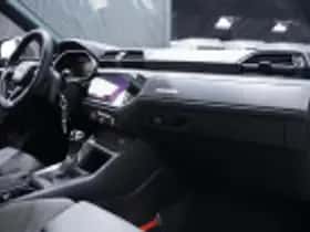 Audi Q3 (2022) thumbnail 95