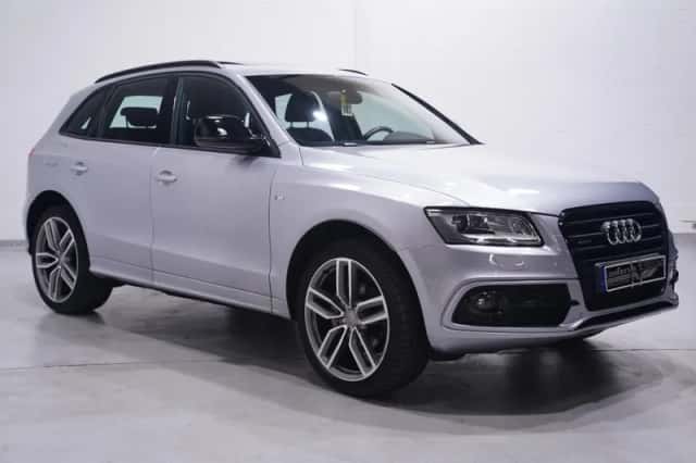 Audi Q5 (2016) thumbnail 3