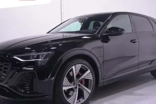 Audi Q8 e-tron (2024) thumbnail 1