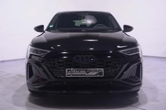 Audi Q8 e-tron (2024) thumbnail 3