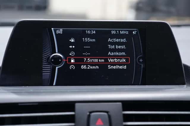 BMW 1-Serie (2012) thumbnail 140