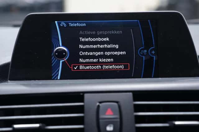 BMW 1-Serie (2012) thumbnail 40
