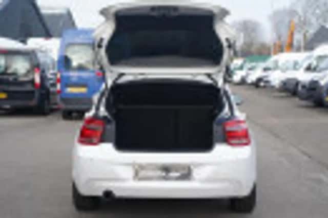 BMW 1-Serie (2012) thumbnail 61