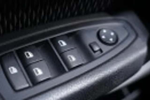 BMW 1-Serie (2012) thumbnail 83