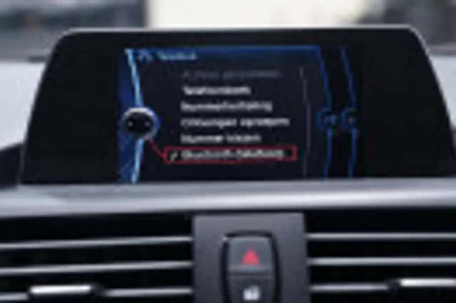 BMW 1-Serie (2012) thumbnail 91