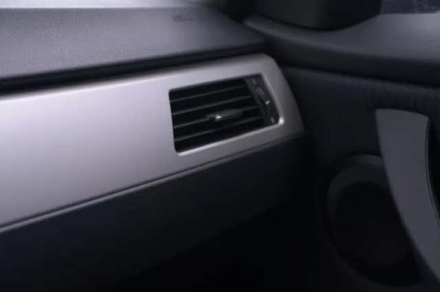 BMW 3-Serie (2011) thumbnail 115