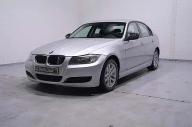 BMW 3-Serie (2011) thumbnail 133