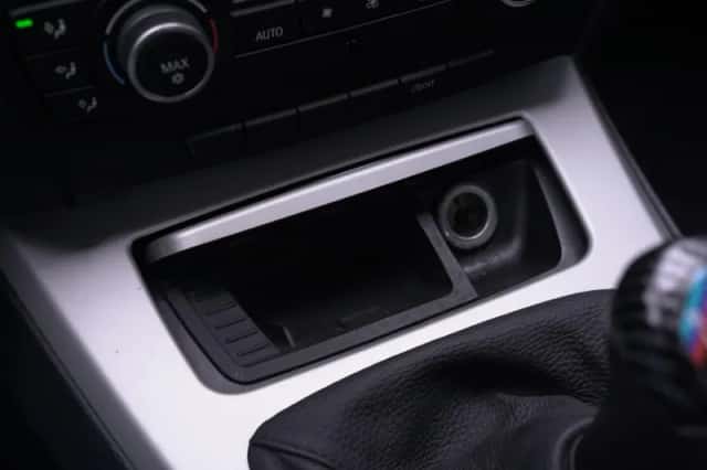 BMW 3-Serie (2011) thumbnail 34