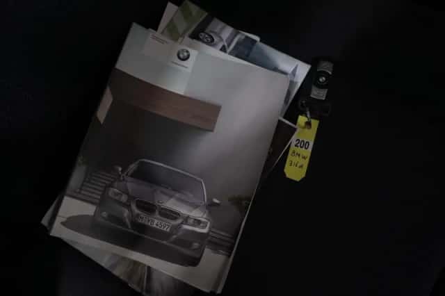 BMW 3-Serie (2011) thumbnail 43
