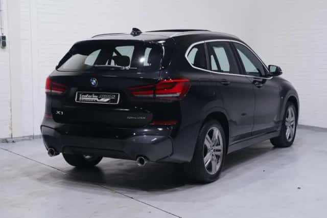 BMW X1 (2021) thumbnail 6