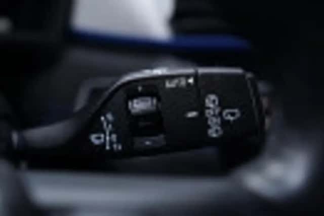 BMW X1 (2021) thumbnail 73