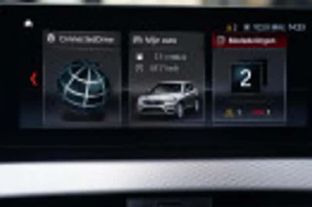 BMW X1 (2021) thumbnail 81