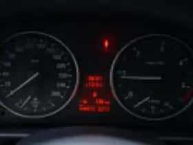BMW X1 (2010) thumbnail 56