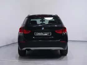 BMW X1 (2010) thumbnail 81