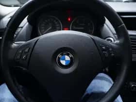 BMW X1 (2010) thumbnail 94