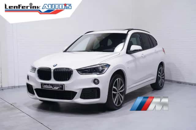 BMW X1 (2019) thumbnail 2