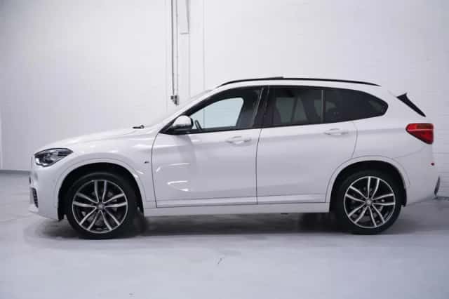 BMW X1 (2019) thumbnail 5